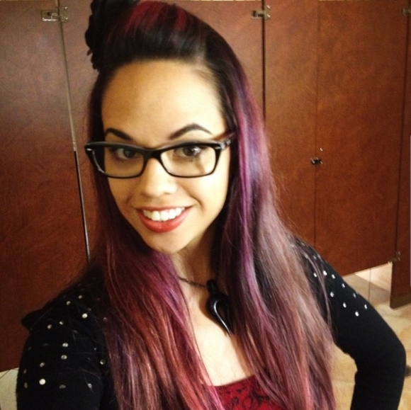 Meet your Posher, Meesh - Picture 1 of 2